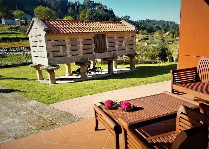 Gospodarstwo wiejskie Casa Rural A Boucina Hio